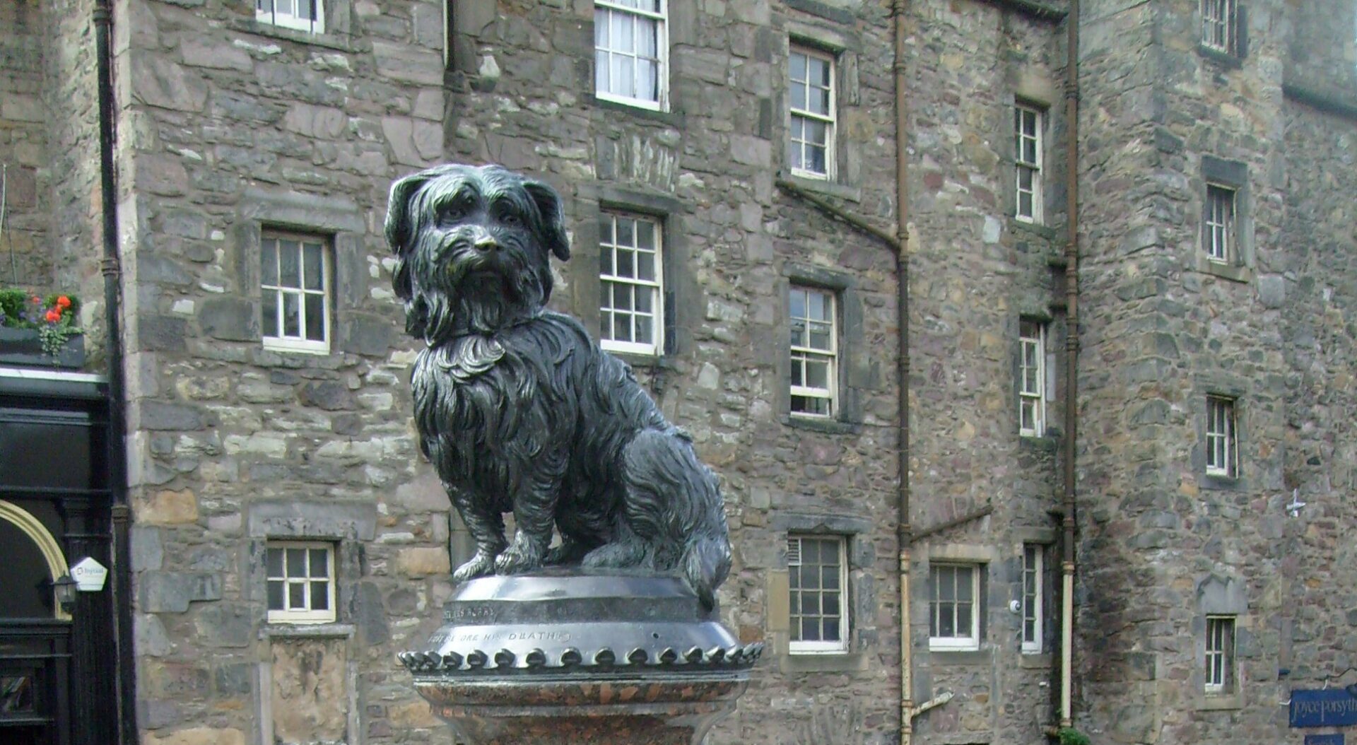 Greyfriars Kirkyard: Ort der letzten Ruhe für Mensch und Hund